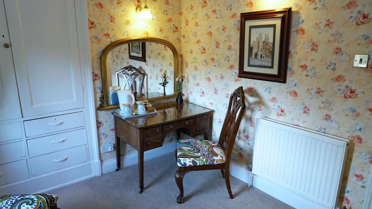 23 St Mary'S Bed & Breakfast York Dış mekan fotoğraf
